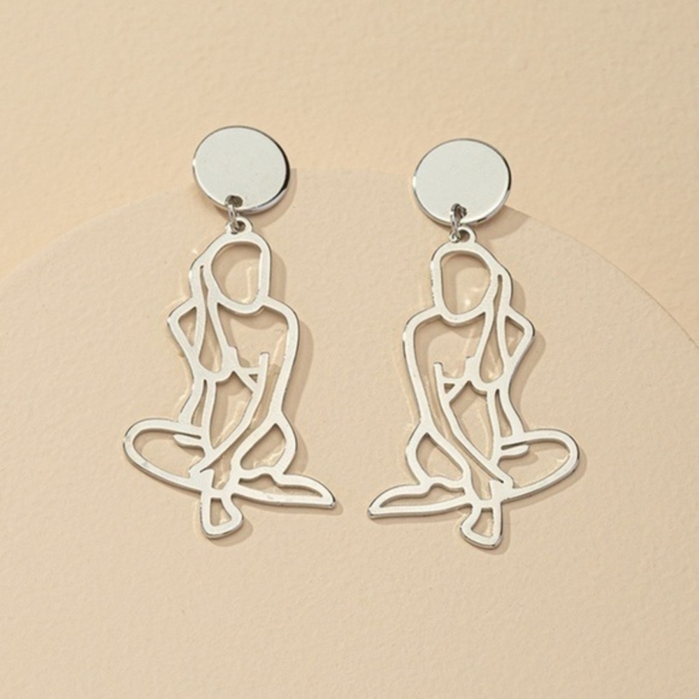 3/$30 🤍 Abstract Women Drop Earrings